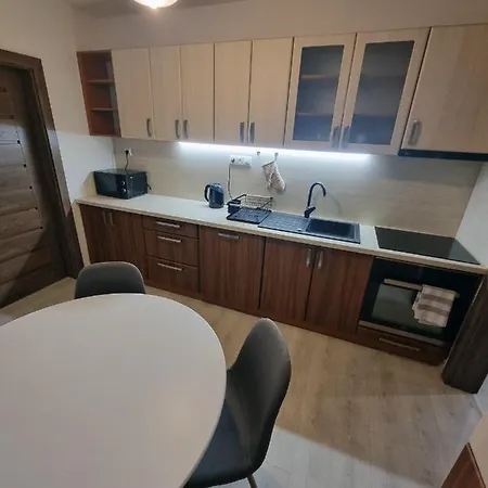 Apartmanovy Byt Stare Dvere - *